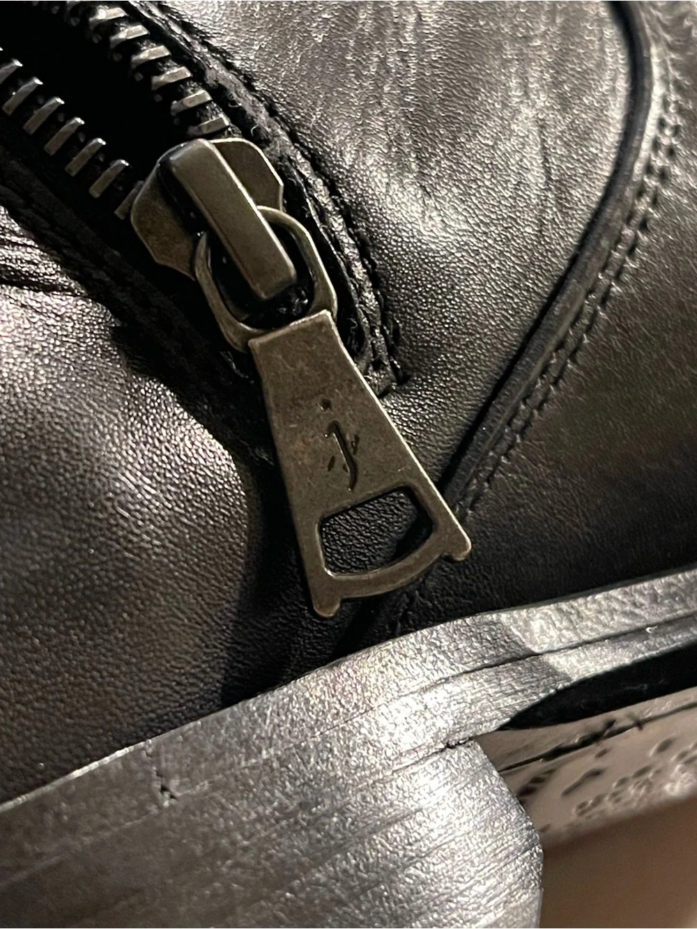 John Varvatos Black Leather Chukka Boots